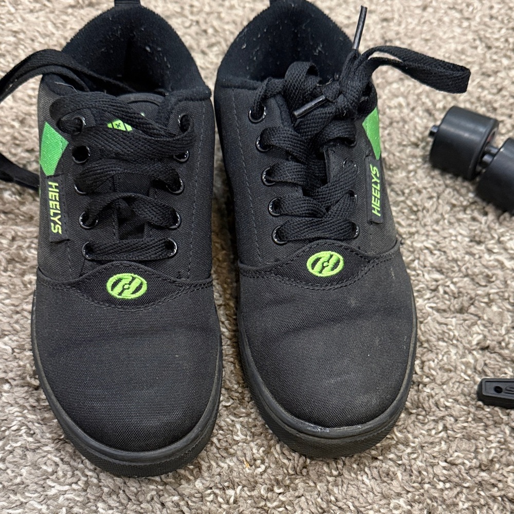 Heelys Black with Neon Green Accents